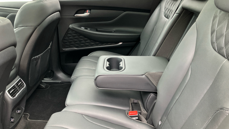 Hyundai SANTA FE 1.6 TGDi Hybrid Ultimate 5dr 4WD Auto Hybrid Estate